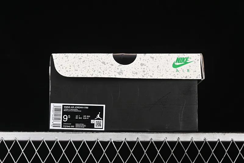 All categories Air Jordan Jordan series basketball shoes Air Jordan 4 DT version Air Jordan 4 "Remastered" AJ4 Joe 4 low-top retro basketball shoes FQ7940-200